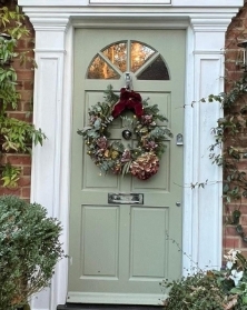 Luxury Christmas Wreath Workshop Tuesday 9th December 6:30pm to 9:pm